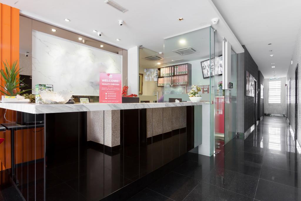 שאה אלאם D'Metro Hotel מראה חיצוני תמונה