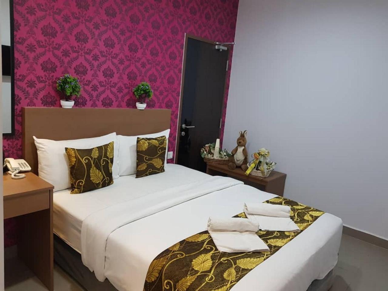 שאה אלאם D'Metro Hotel מראה חיצוני תמונה