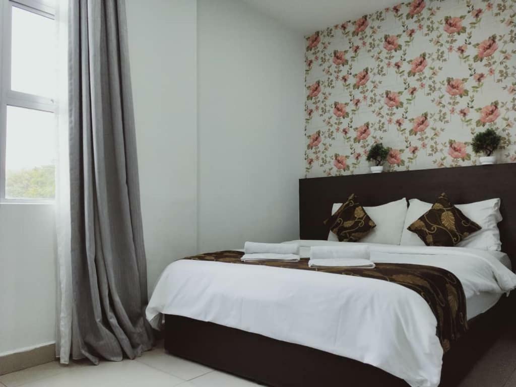 שאה אלאם D'Metro Hotel מראה חיצוני תמונה