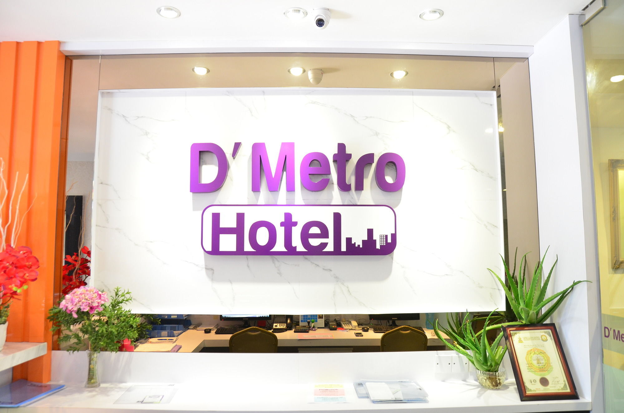 שאה אלאם D'Metro Hotel מראה חיצוני תמונה