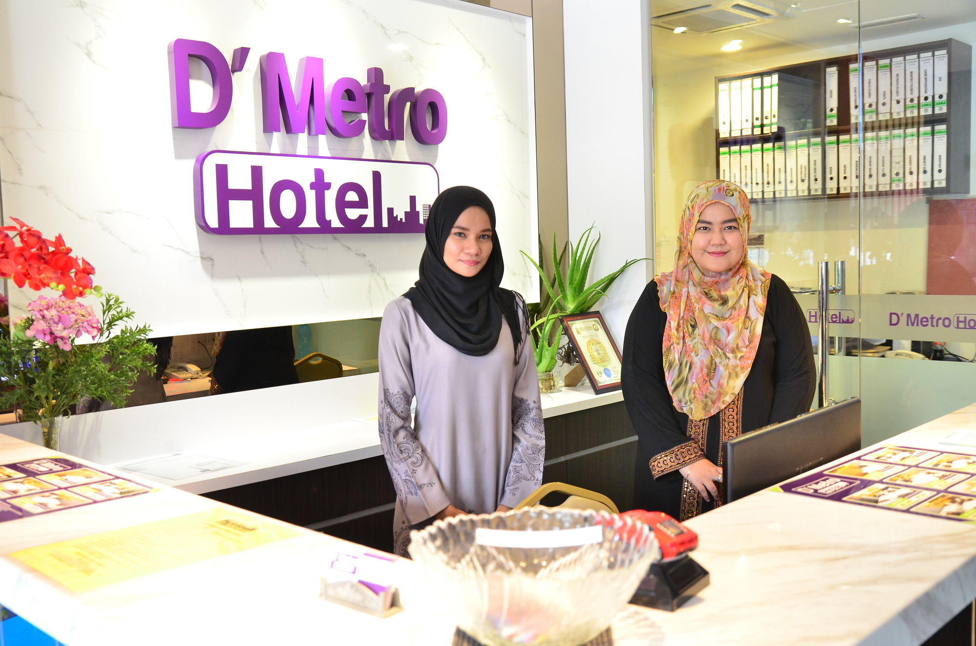 שאה אלאם D'Metro Hotel מראה חיצוני תמונה