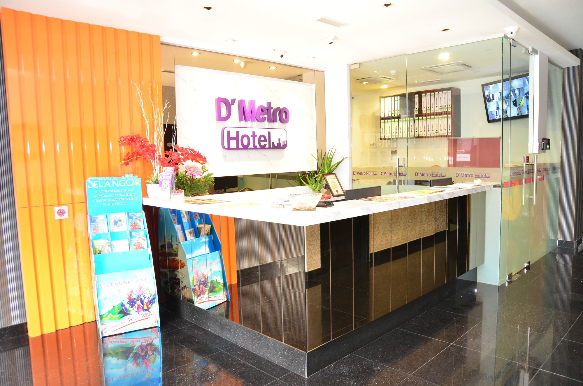 שאה אלאם D'Metro Hotel מראה חיצוני תמונה
